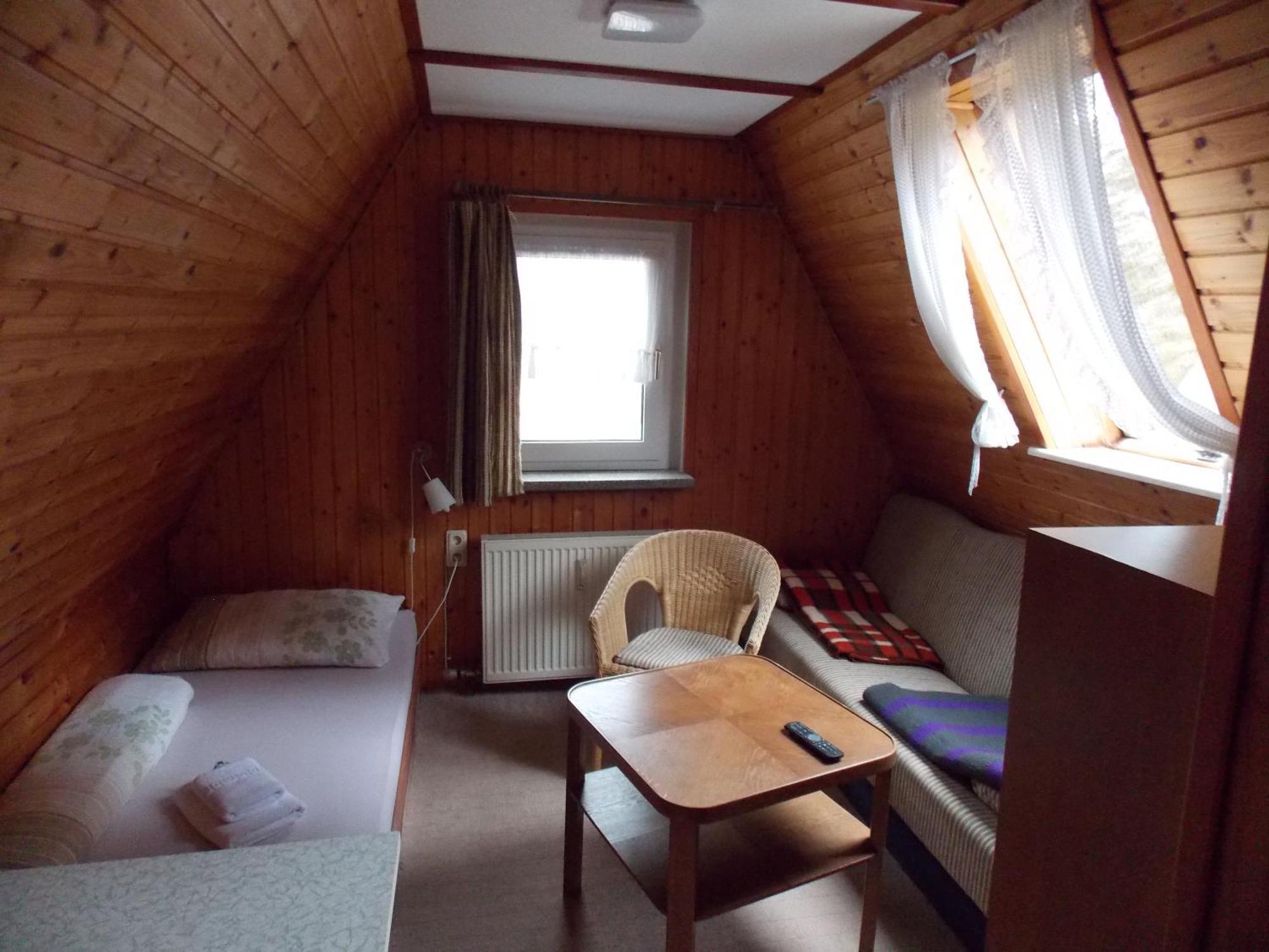 Pension Gaststaette Tannenhof Saupsdorf Esterno foto